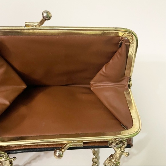 Vintage Brand Chain Strap Small Coin Purse - Picture 13 of 16